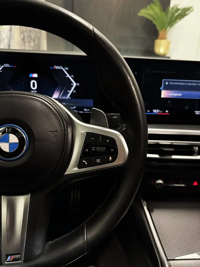 330e M-Performance|PANO|CURVED SCREEN|LASER|HARMAN KARDON|BOMVOL!