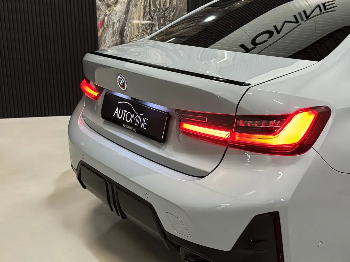 330e M-Performance|PANO|CURVED SCREEN|LASER|HARMAN KARDON|BOMVOL!
