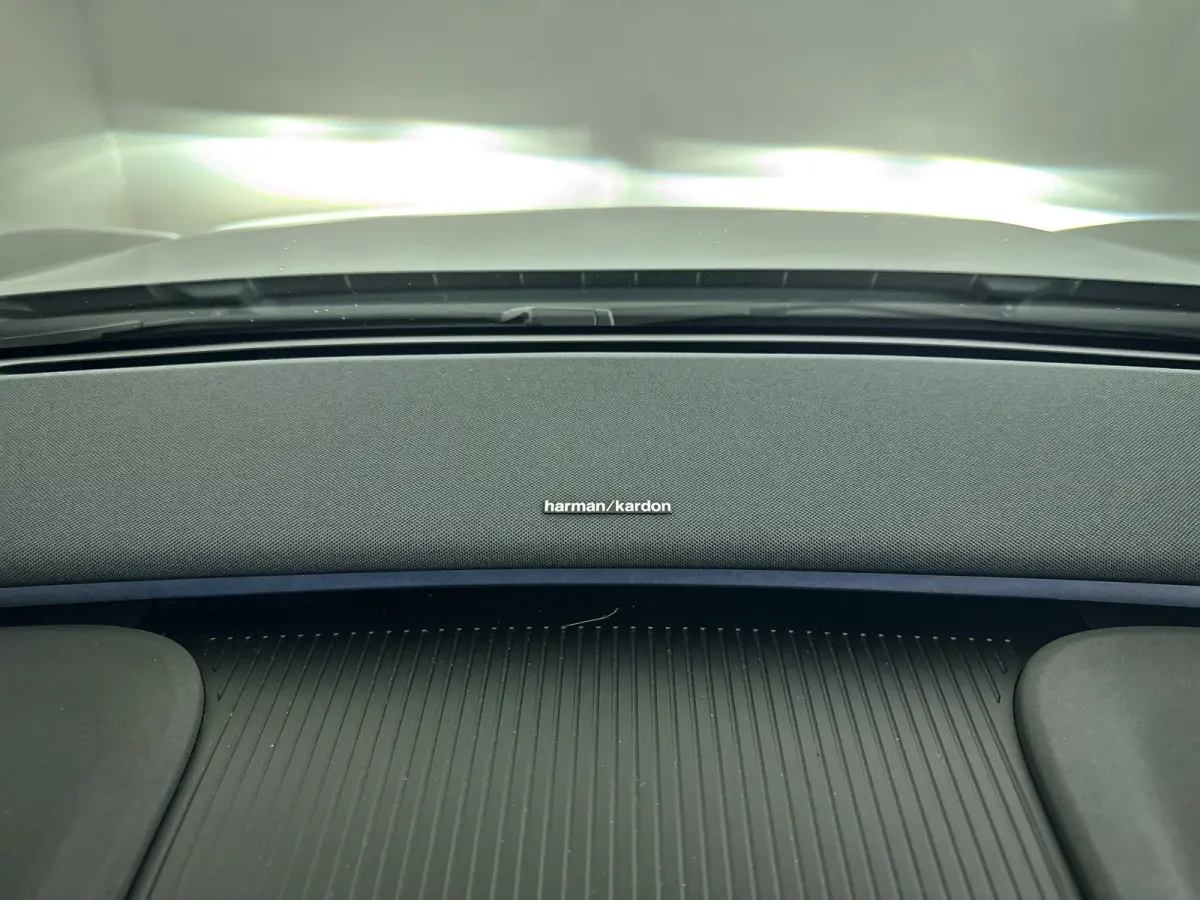 Single Motor Extended Range Ultra 69 kWh | Panoramadak | 360° camera | Harman Kardon | Stoel- en stuurverwarming