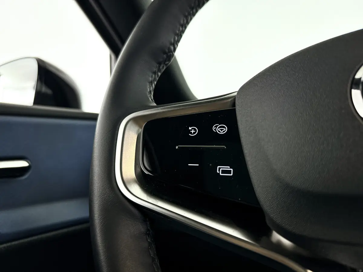 Single Motor Extended Range Ultra 69 kWh | Panoramadak | 360° camera | Harman Kardon | Stoel- en stuurverwarming