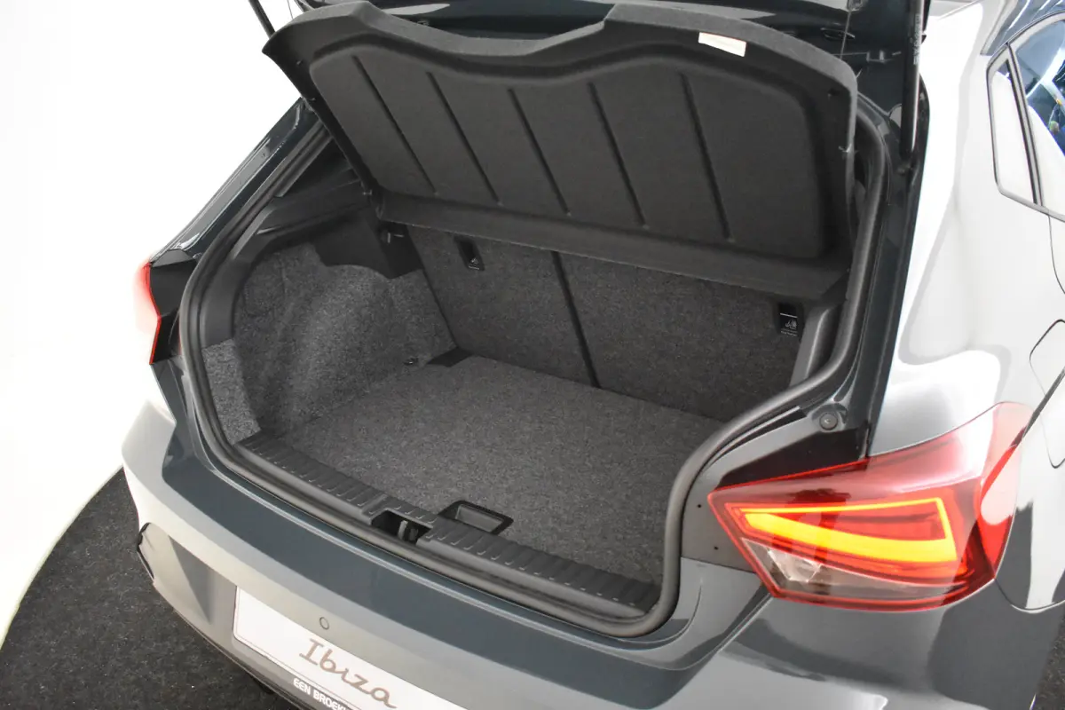 Style Plus | Parkeersensoren achter