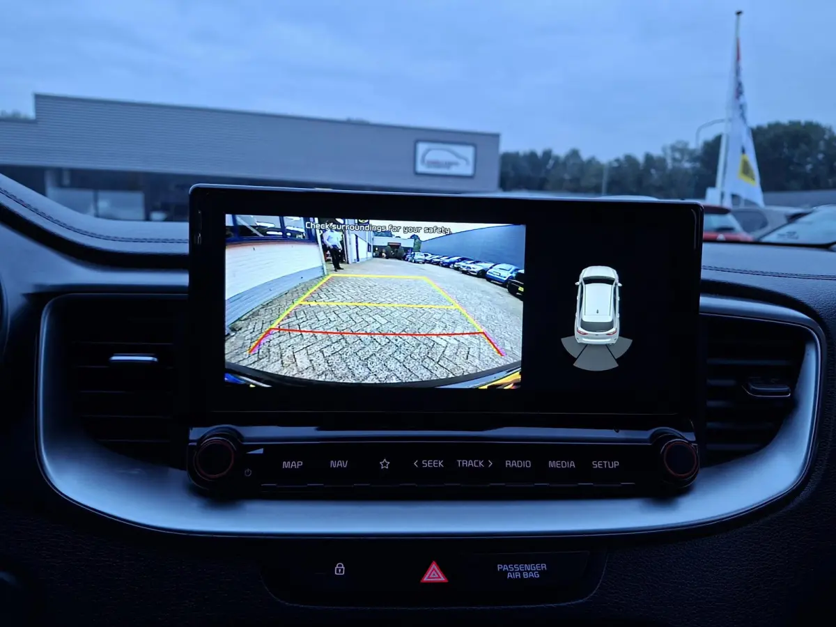 1.0 T-GDi Automaat DynamicLine M-Hybrid/100% onderh./Camera/Carplay/Origineel-NL auto/Climate Control/AllSeason bnd.