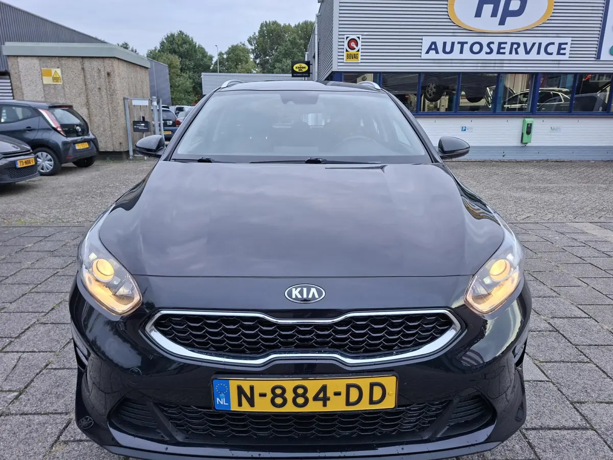 1.0 T-GDi Automaat DynamicLine M-Hybrid/100% onderh./Camera/Carplay/Origineel-NL auto/Climate Control/AllSeason bnd.