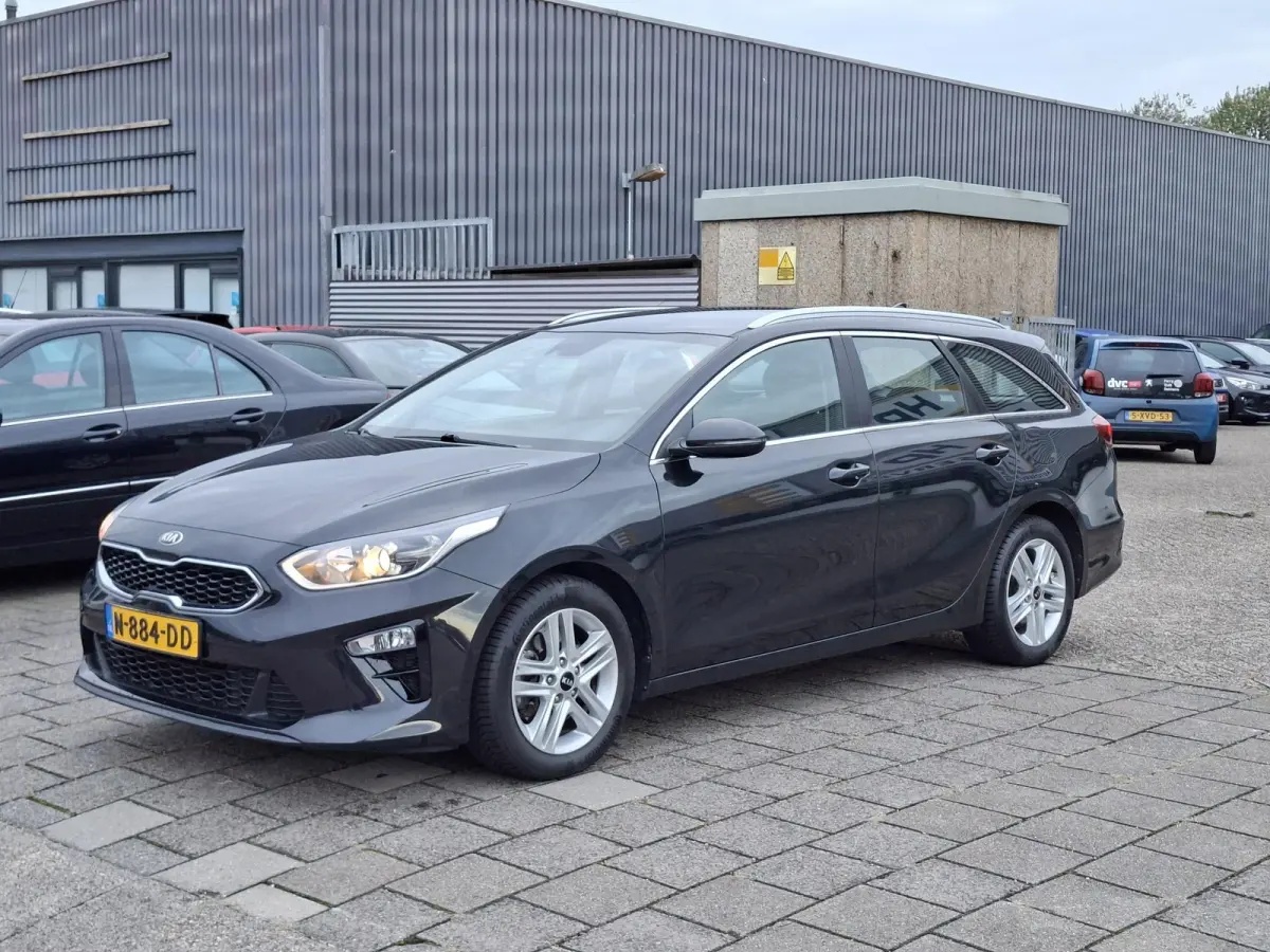 1.0 T-GDi Automaat DynamicLine M-Hybrid/100% onderh./Camera/Carplay/Origineel-NL auto/Climate Control/AllSeason bnd.