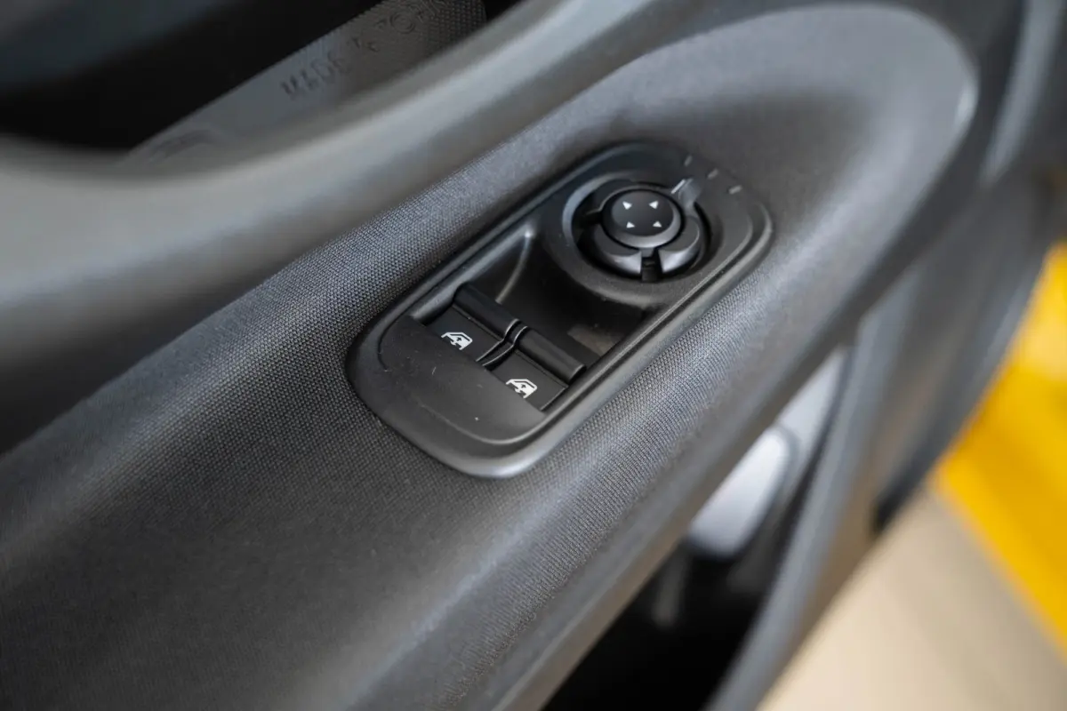 1.0 Hybrid Torino Launch Edition | Tot 8 Jaar Garantie | Apple Carplay & Android Auto | Parkeersensoren | Cruise Controle | Lichtmetalen velgen |