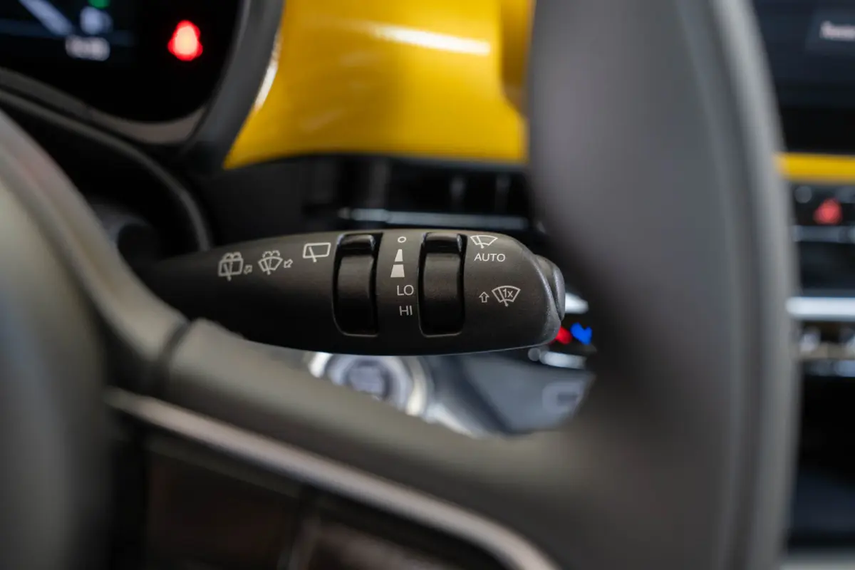 1.0 Hybrid Torino Launch Edition | Tot 8 Jaar Garantie | Apple Carplay & Android Auto | Parkeersensoren | Cruise Controle | Lichtmetalen velgen |