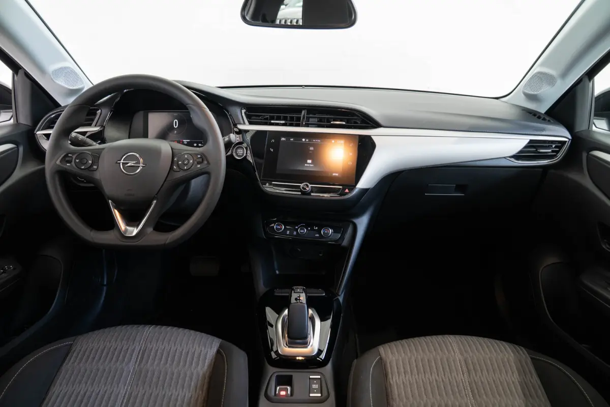 Edition 50 kWh | Apple Carplay & Android Auto | Climate Controle | Keyless | Cruise Controle | DAB | Bluetooth |