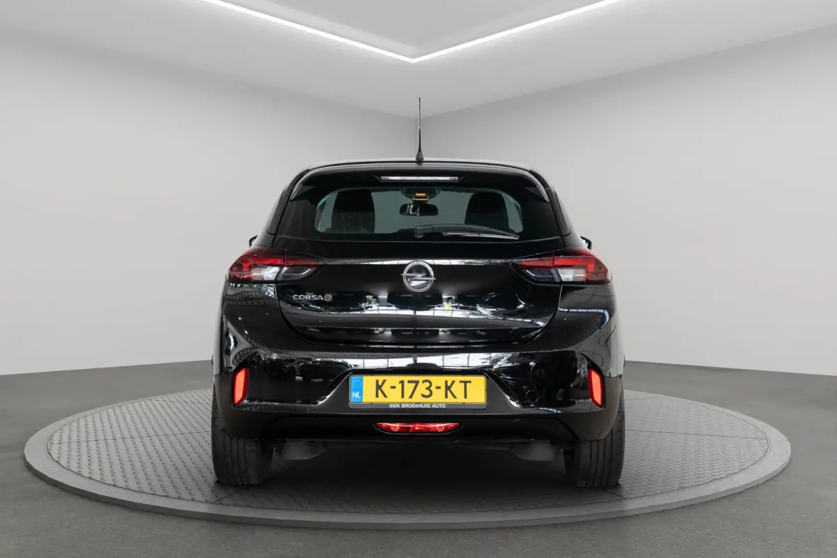 Edition 50 kWh | Apple Carplay & Android Auto | Climate Controle | Keyless | Cruise Controle | DAB | Bluetooth |