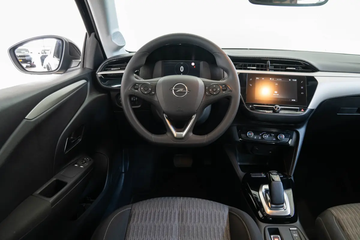 Edition 50 kWh | Apple Carplay & Android Auto | Climate Controle | Keyless | Cruise Controle | DAB | Bluetooth |
