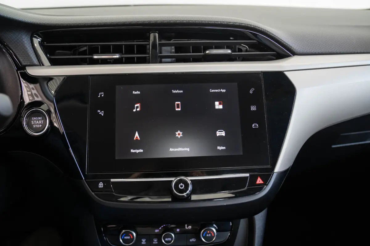 Edition 50 kWh | Apple Carplay & Android Auto | Climate Controle | Keyless | Cruise Controle | DAB | Bluetooth |