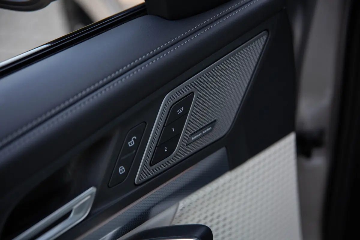 xDrive25e M-sport , Panoramadak, Trekhaak, Harman&Kardon, Adap. Cruise, Massage, Keyless