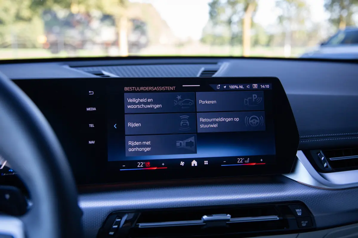 xDrive25e M-sport , Panoramadak, Trekhaak, Harman&Kardon, Adap. Cruise, Massage, Keyless