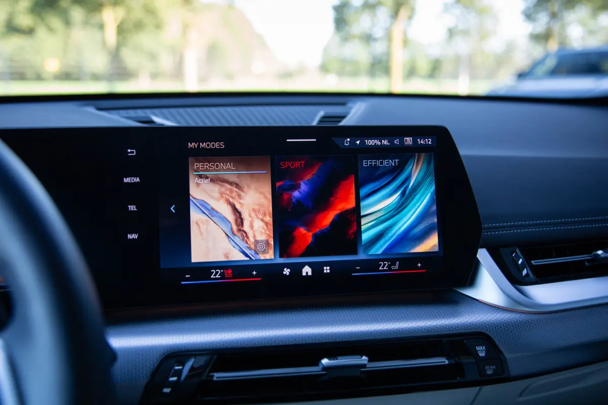 xDrive25e M-sport , Panoramadak, Trekhaak, Harman&Kardon, Adap. Cruise, Massage, Keyless