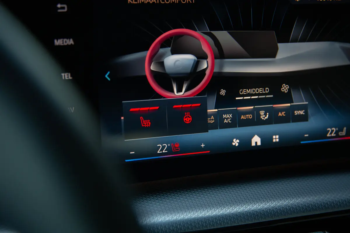 xDrive25e M-sport , Panoramadak, Trekhaak, Harman&Kardon, Adap. Cruise, Massage, Keyless