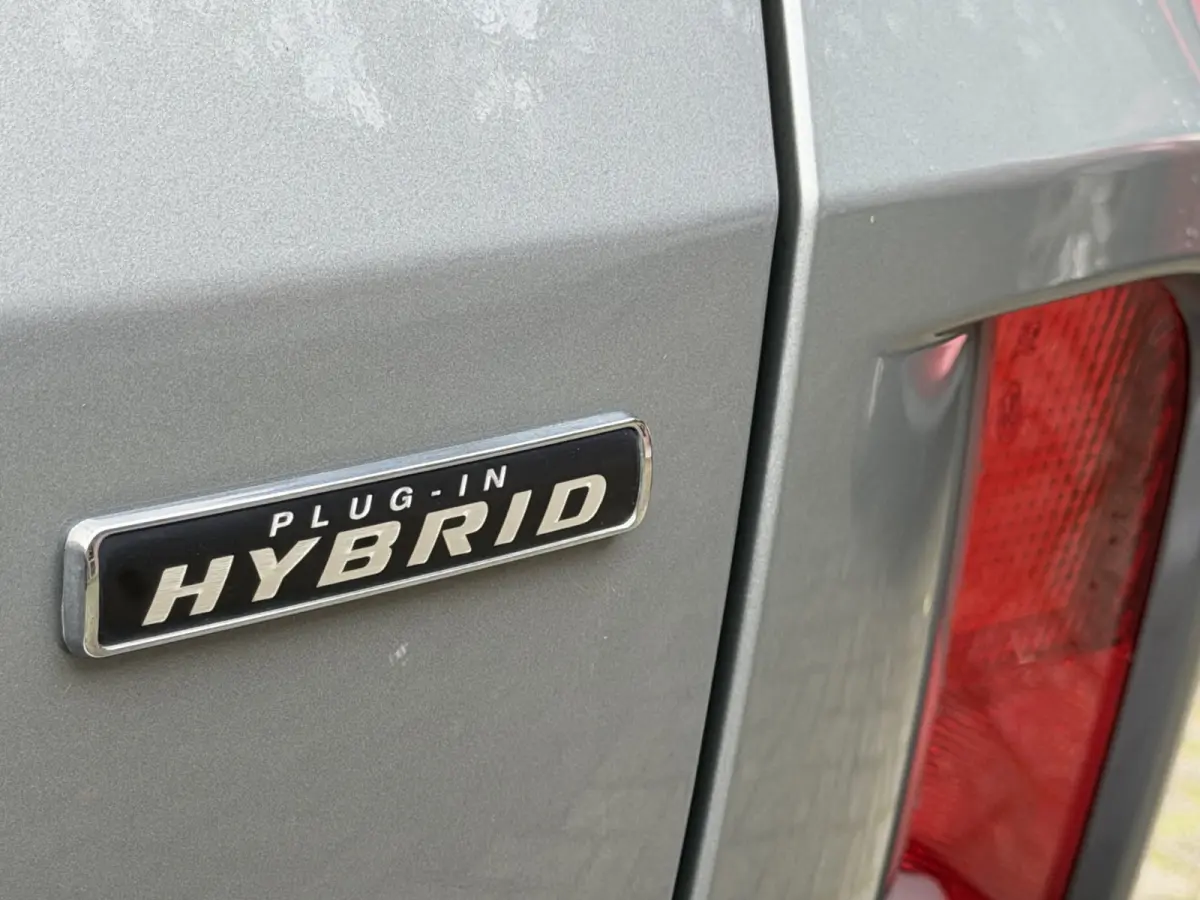 2.5 PHEV Cool & Connect Stoelverwarming | Navi | PDC | Cruise | Carplay | Half leder Plug in