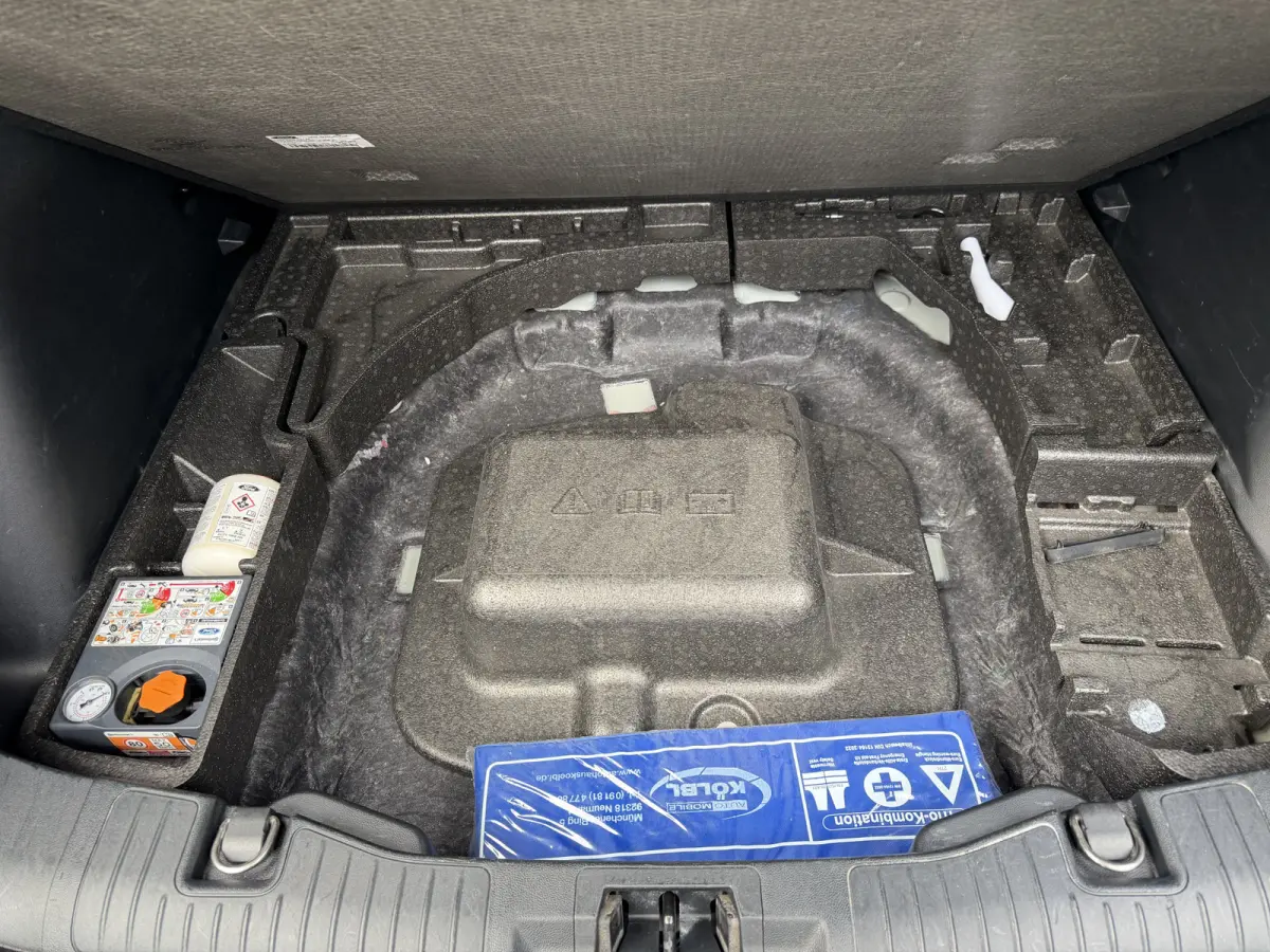 2.5 PHEV Cool & Connect Stoelverwarming | Navi | PDC | Cruise | Carplay | Half leder Plug in
