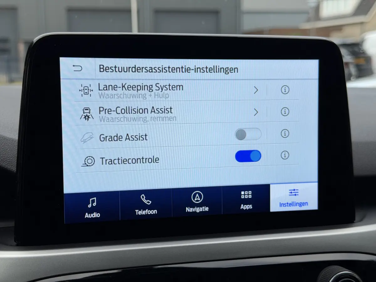 2.5 PHEV Cool & Connect Stoelverwarming | Navi | PDC | Cruise | Carplay | Half leder Plug in