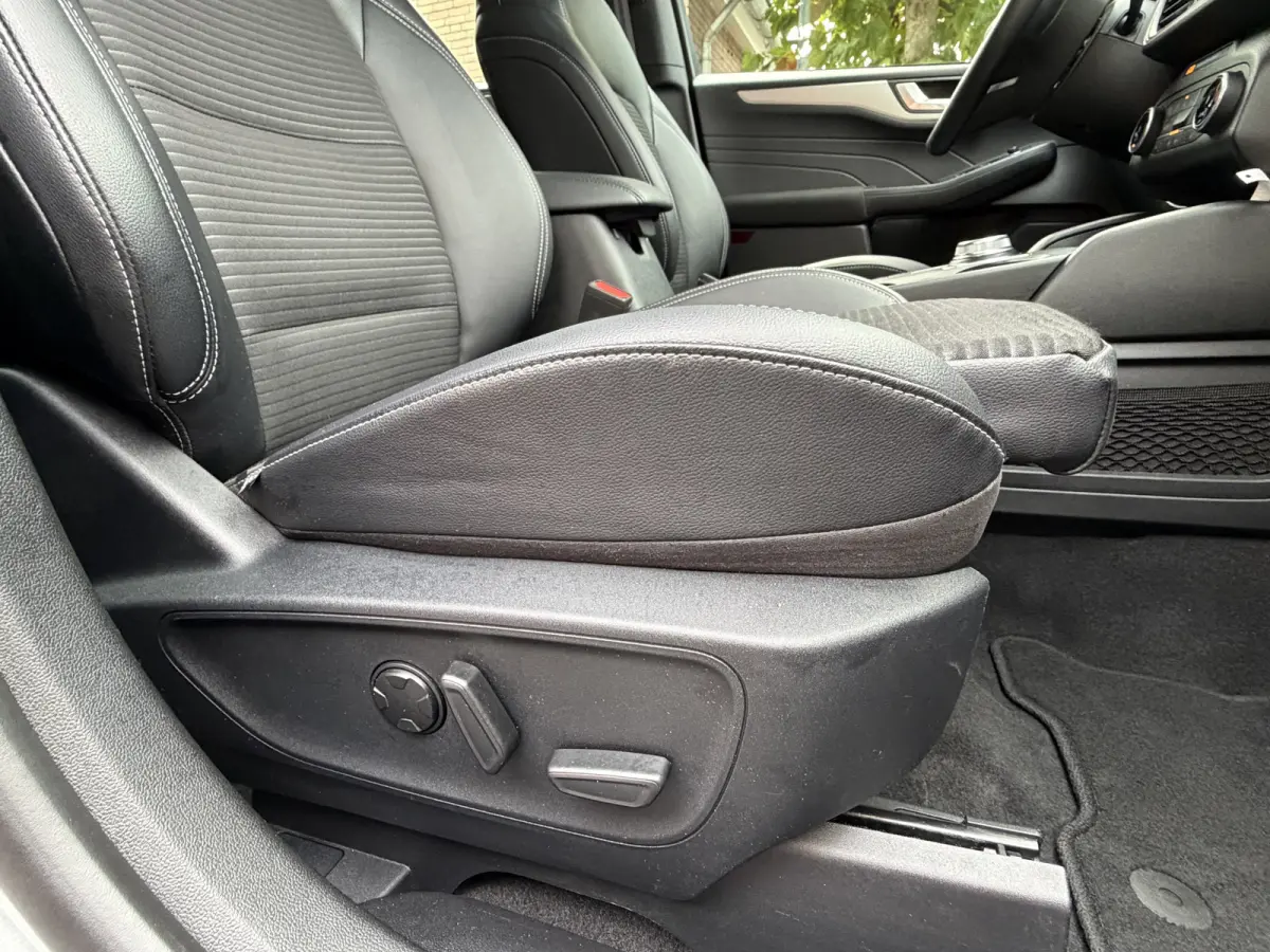 2.5 PHEV Cool & Connect Stoelverwarming | Navi | PDC | Cruise | Carplay | Half leder Plug in