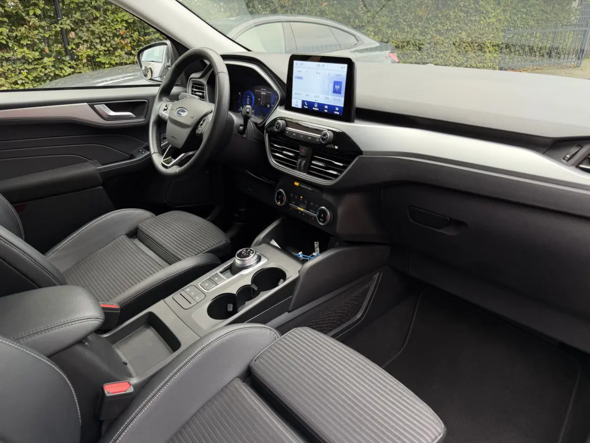 2.5 PHEV Cool & Connect Stoelverwarming | Navi | PDC | Cruise | Carplay | Half leder Plug in
