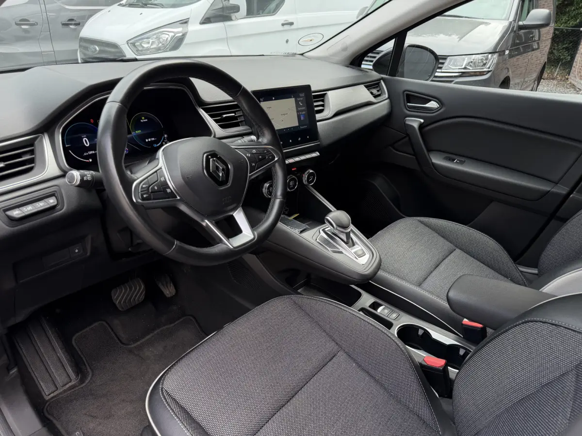 VERKOCHT 1.6 E-Tech Plug-in Hybrid 160 PK Intens Aut. Camera Navi PDC Lane Assist Cruise Stoelverwarming