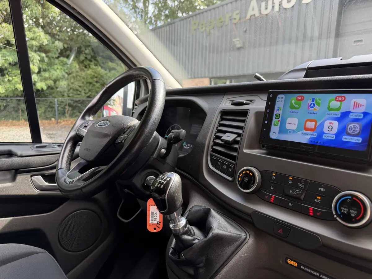 300 2.0 TDCI L2H1 Limited 130 PK Carplay Navi Stoelverwarming 2800Kg Trekgewicht