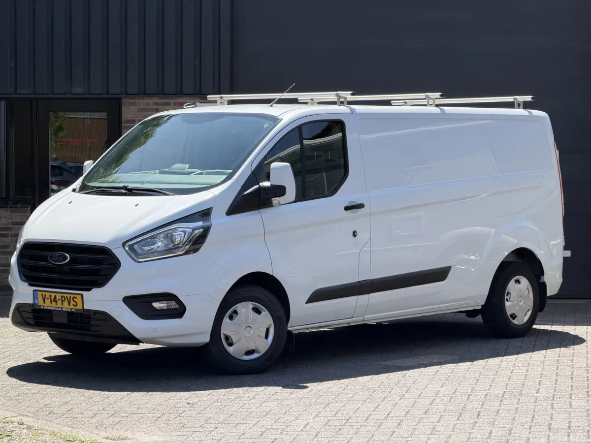 300 2.0 TDCI L2H1 Limited 130 PK Carplay Navi Stoelverwarming 2800Kg Trekgewicht