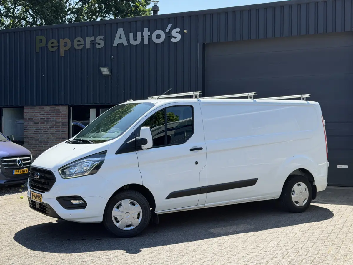 300 2.0 TDCI L2H1 Limited 130 PK Carplay Navi Stoelverwarming 2800Kg Trekgewicht
