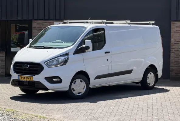 300 2.0 TDCI L2H1 Limited 130 PK Carplay Navi Stoelverwarming 2800Kg Trekgewicht
