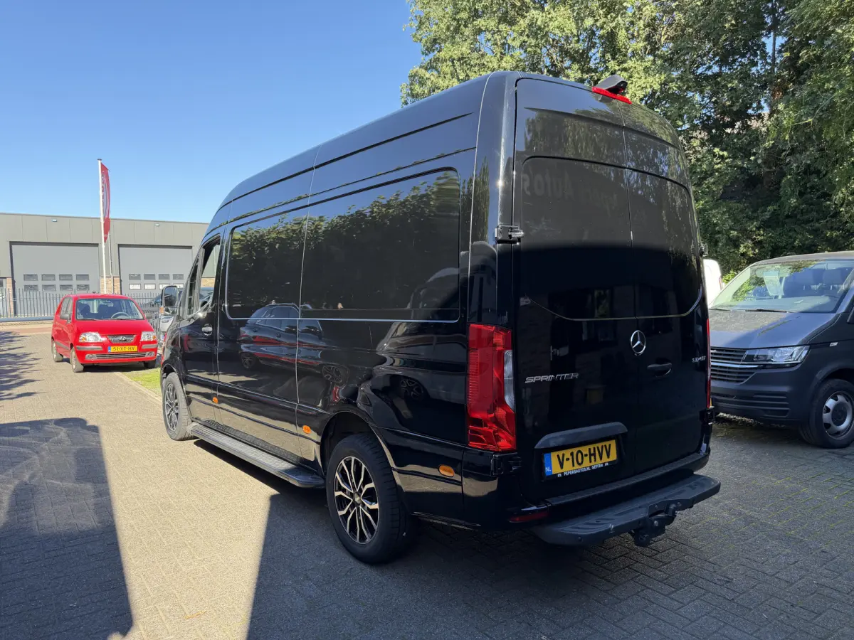 verkocht !!! 317 1.9 CDI L2H2 Automaat Cruise Carplay Camera Stoelverwarming trekhaak  zide steps 170 PK