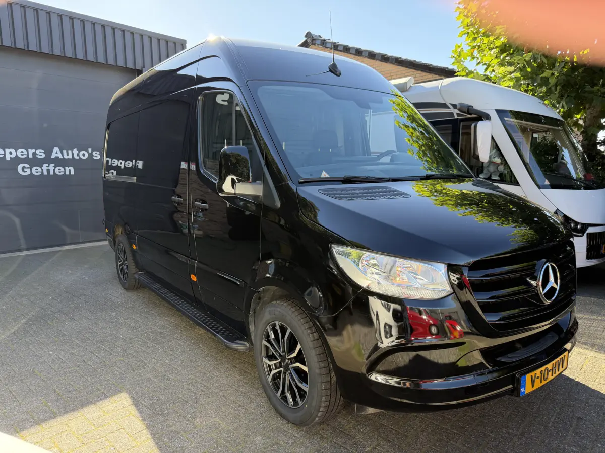 verkocht !!! 317 1.9 CDI L2H2 Automaat Cruise Carplay Camera Stoelverwarming trekhaak  zide steps 170 PK