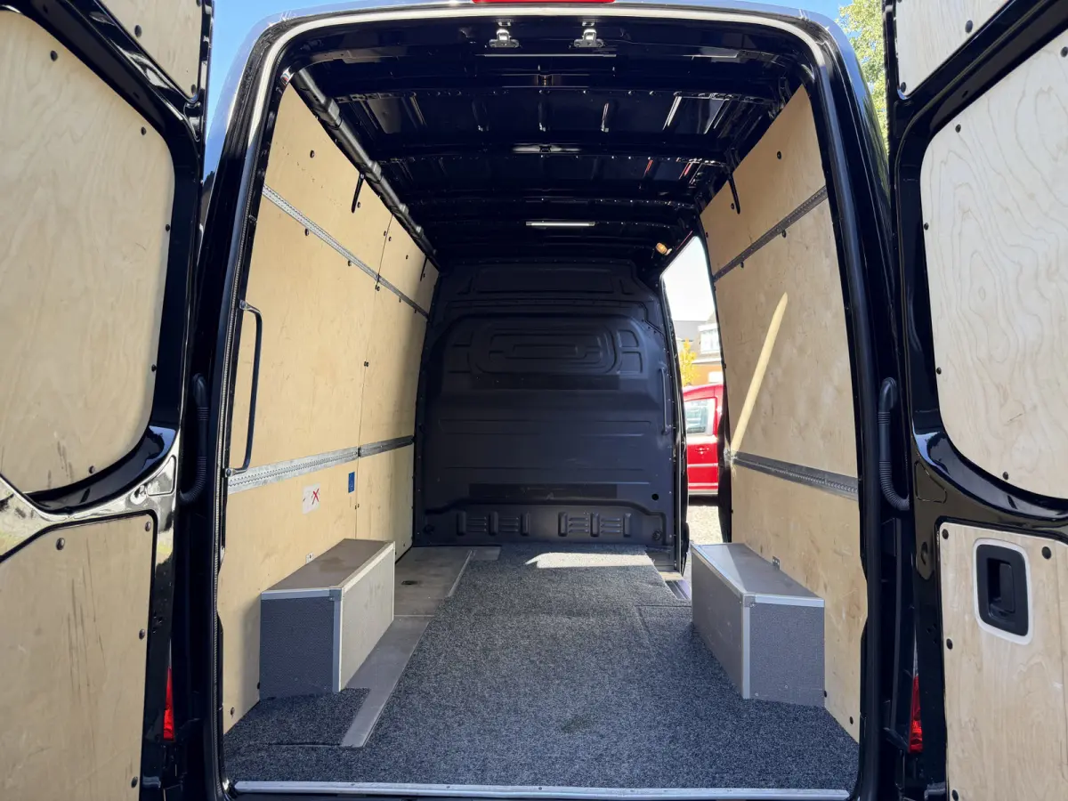 verkocht !!! 317 1.9 CDI L2H2 Automaat Cruise Carplay Camera Stoelverwarming trekhaak  zide steps 170 PK