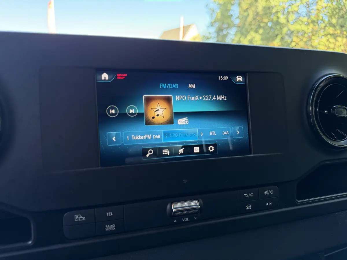 verkocht !!! 317 1.9 CDI L2H2 Automaat Cruise Carplay Camera Stoelverwarming trekhaak  zide steps 170 PK