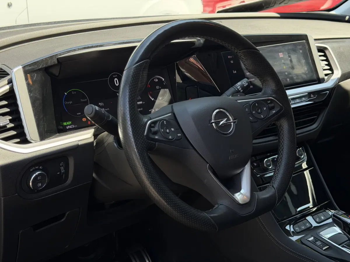 1.6 Turbo Plug-In Hybrid 4x4 GSe 310PK Trekhaak Keyless Entry - Navi - Camera - Carplay Stoel/Stuurverwarming