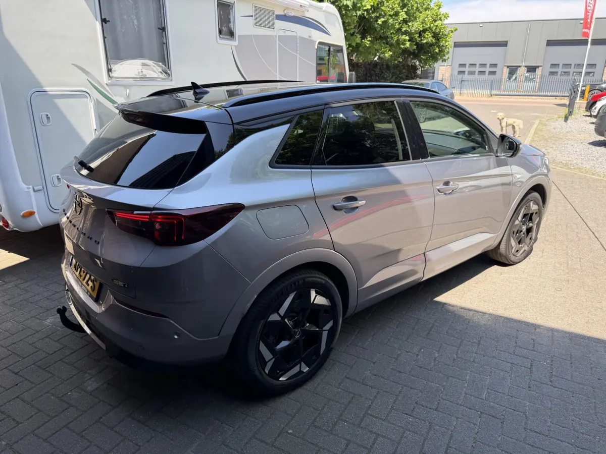1.6 Turbo Plug-In Hybrid 4x4 GSe 310PK Trekhaak Keyless Entry - Navi - Camera - Carplay Stoel/Stuurverwarming