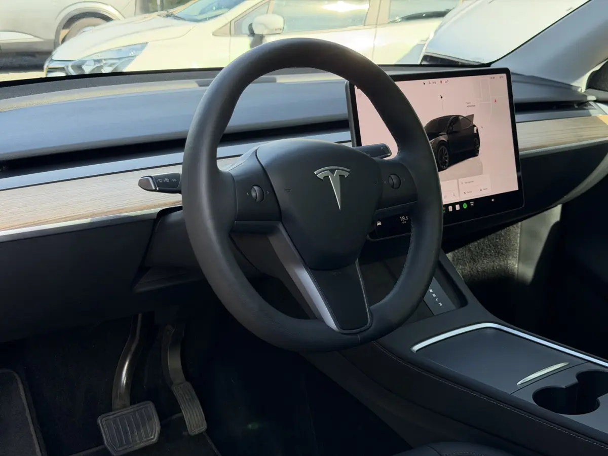 VERKOCHT !!! Long Range AWD 75 kWh 92% SoH | Afn. Trekhaak | Autopilot | 1e Eigenaar BTW