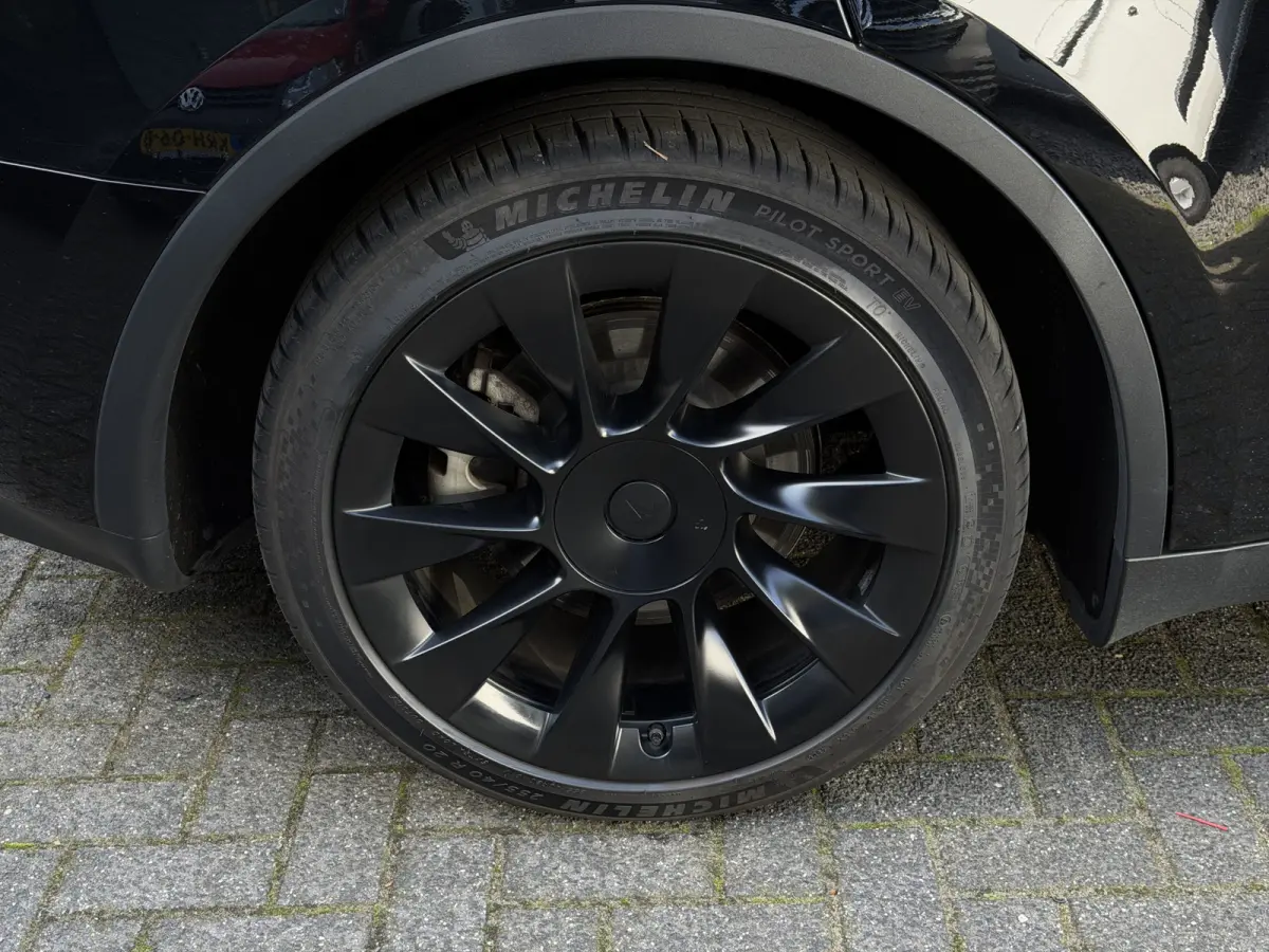 VERKOCHT !!! Long Range AWD 75 kWh 92% SoH | Afn. Trekhaak | Autopilot | 1e Eigenaar BTW