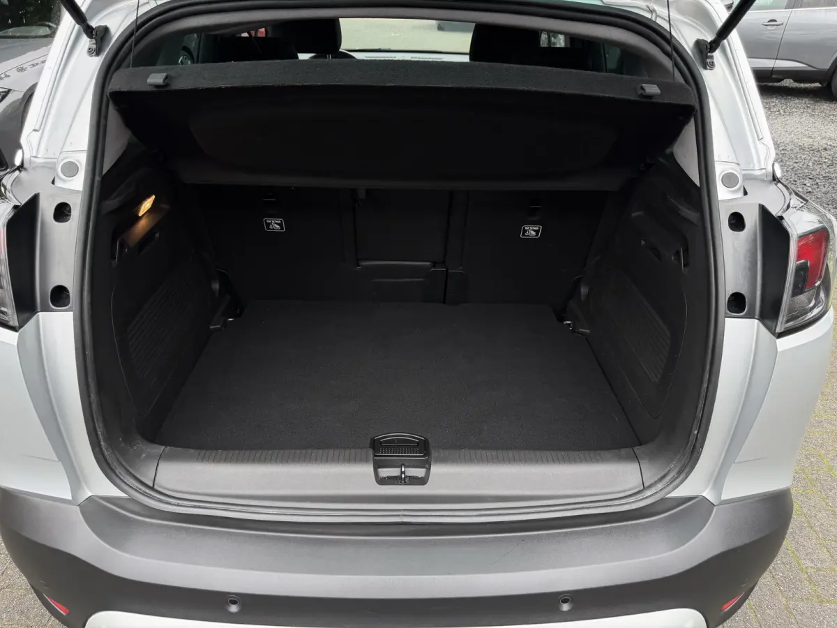 1.2 Turbo AGR-comfortstoel | Half Leder | Navi | Carplay | Camera | Chrome pakket