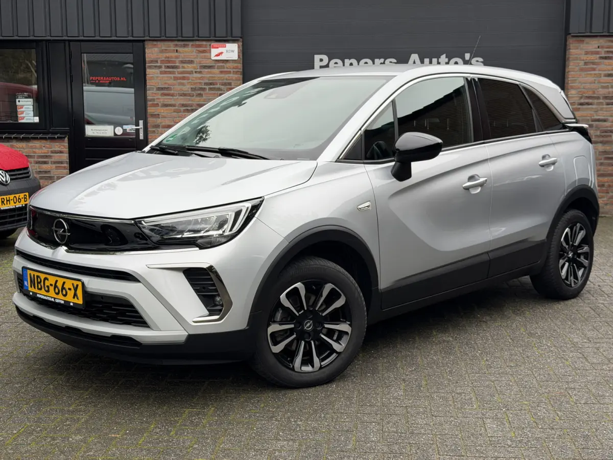 1.2 Turbo AGR-comfortstoel | Half Leder | Navi | Carplay | Camera | Chrome pakket