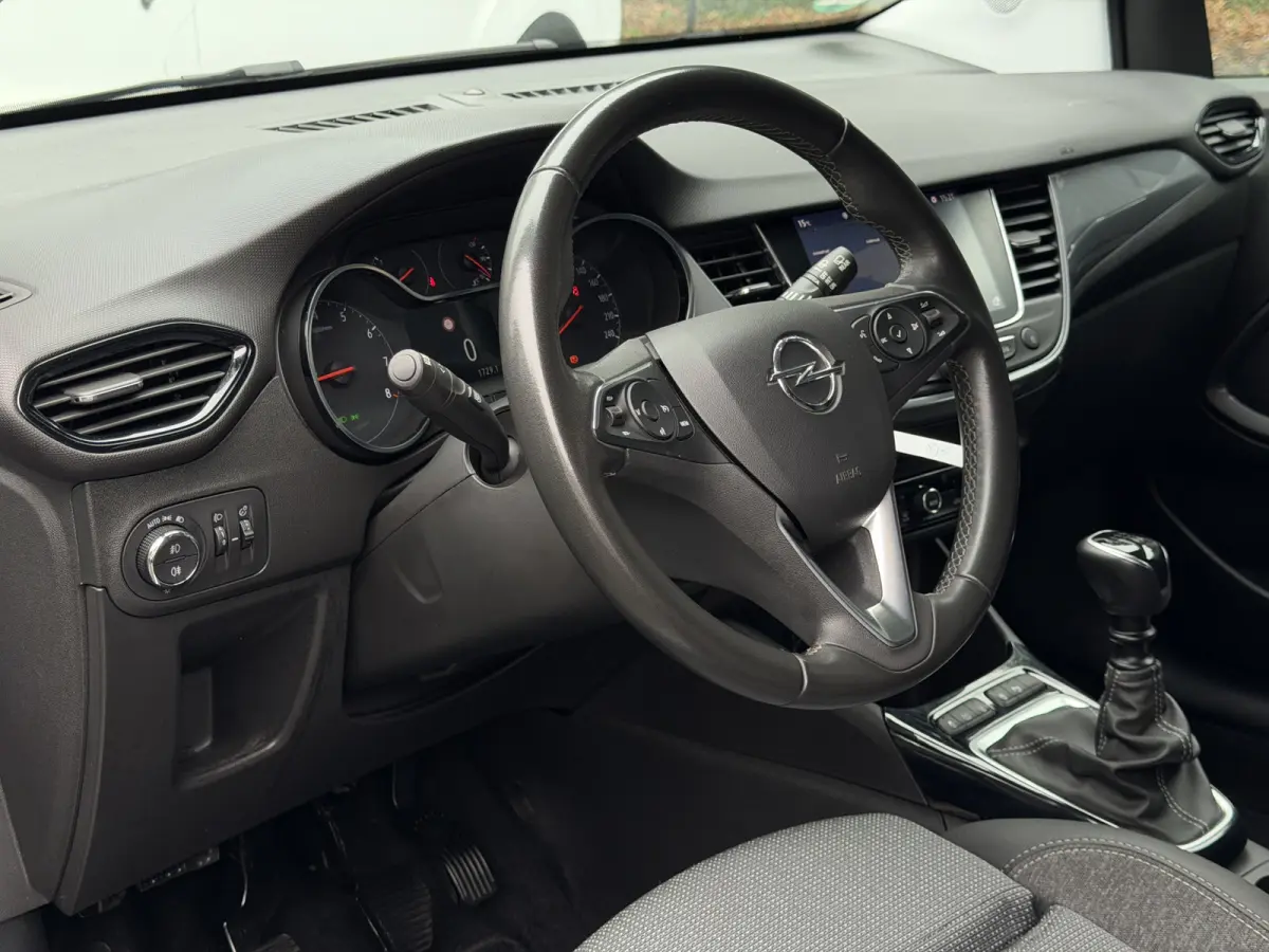 1.2 Turbo AGR-comfortstoel | Half Leder | Navi | Carplay | Camera | Chrome pakket