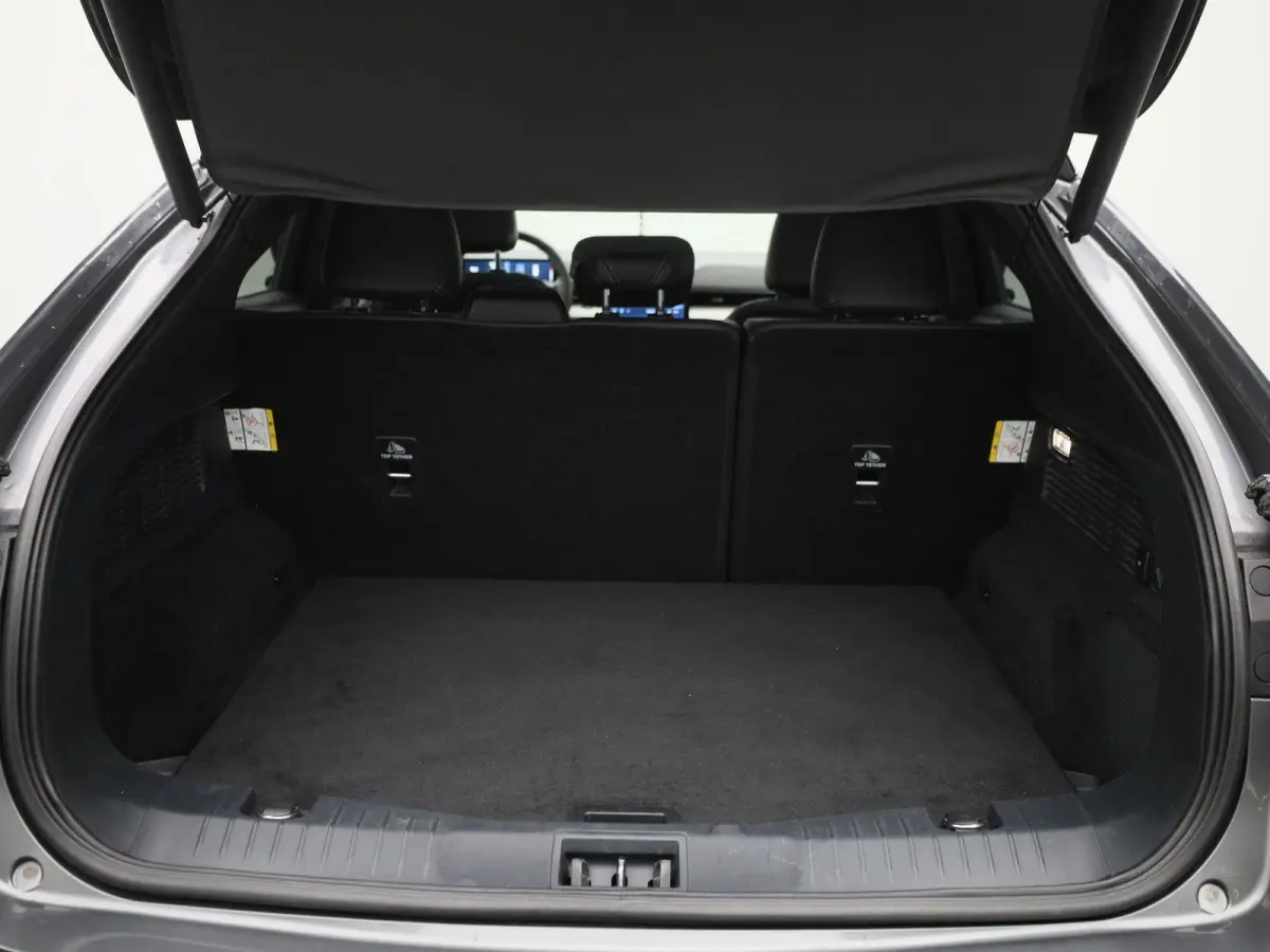 Extended Premium RWD 98 kWh Panorama dak | Elektrische Achterklep
