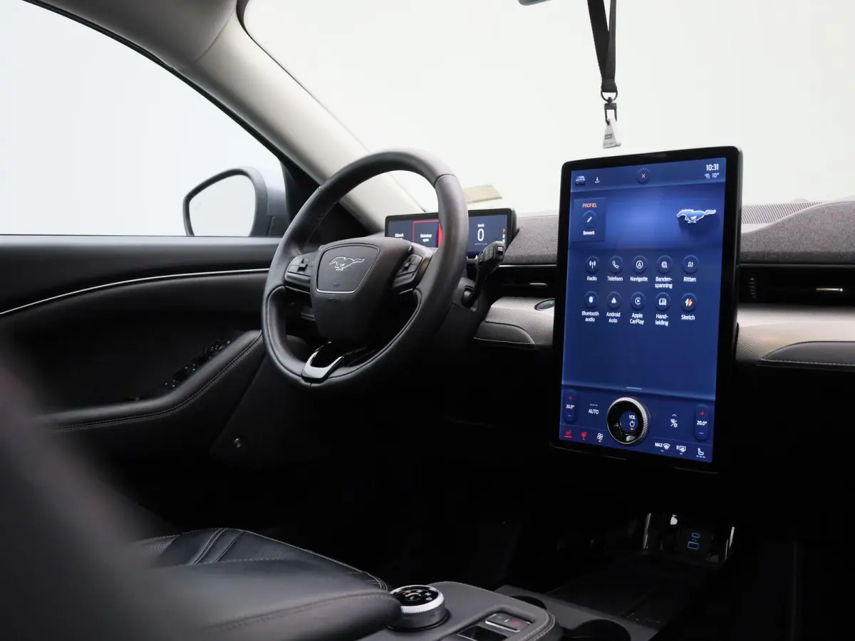 Extended Premium RWD 98 kWh Panorama dak | Elektrische Achterklep