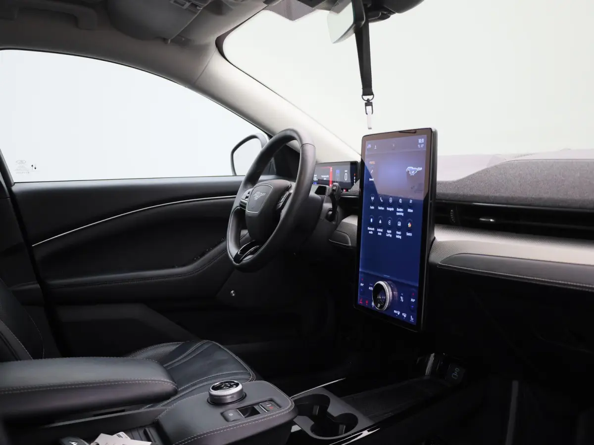 Extended Premium RWD 98 kWh Panorama dak | Elektrische Achterklep