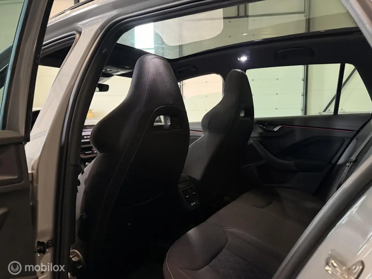 1.0 TSI Sport Business