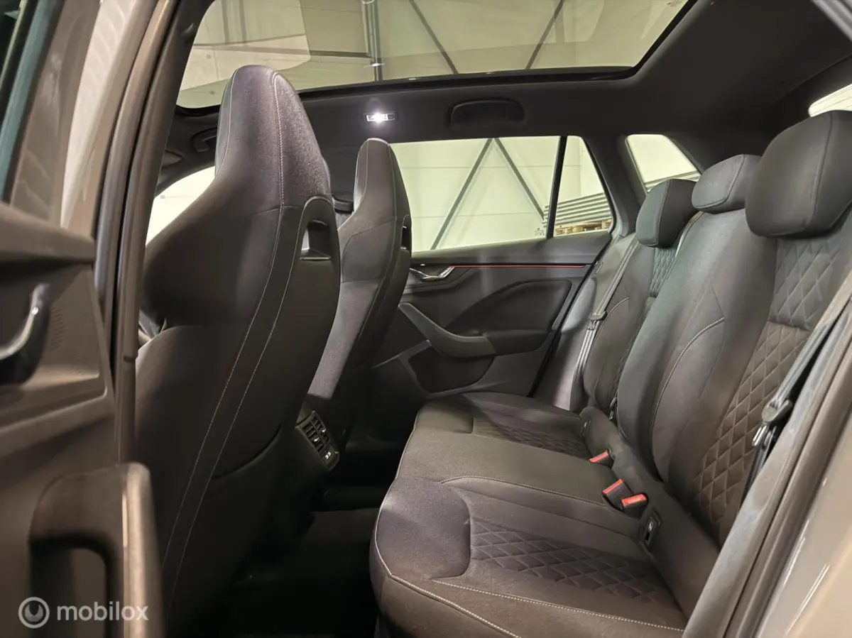 1.0 TSI Sport Business