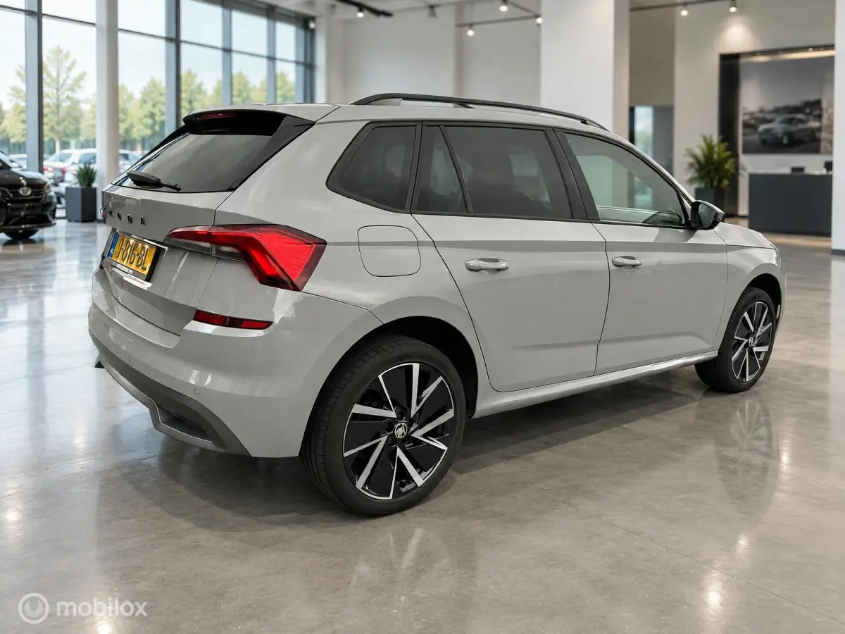 1.0 TSI Sport Business