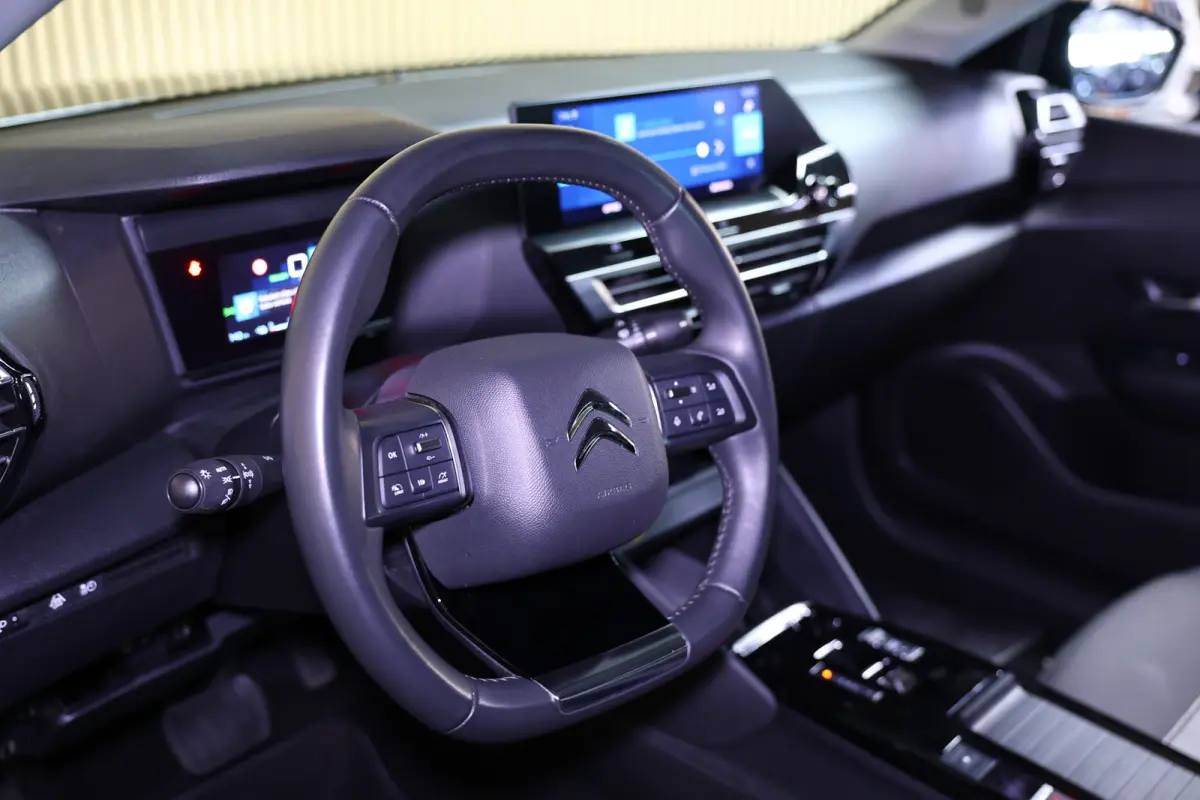Shine 50 kWh CARPLAY CLIMA CAMERA NAVI VIRTUAL CRUISE LANE STOELVW '21