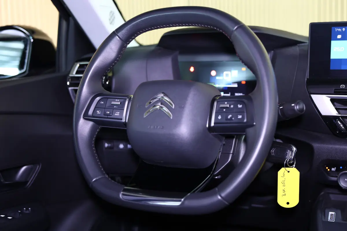 Shine 50 kWh CARPLAY CLIMA CAMERA NAVI VIRTUAL CRUISE LANE STOELVW '21