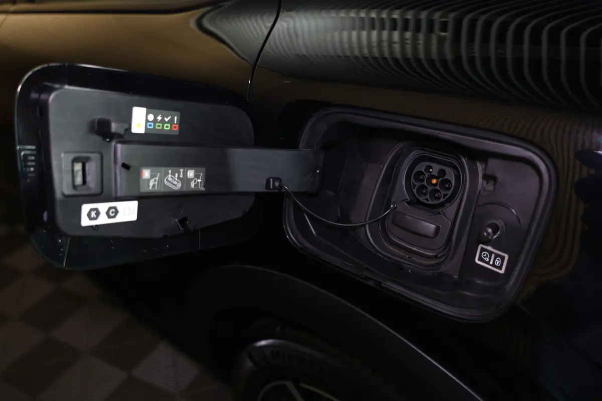 Shine 50 kWh CARPLAY CLIMA CAMERA NAVI VIRTUAL CRUISE LANE STOELVW '21
