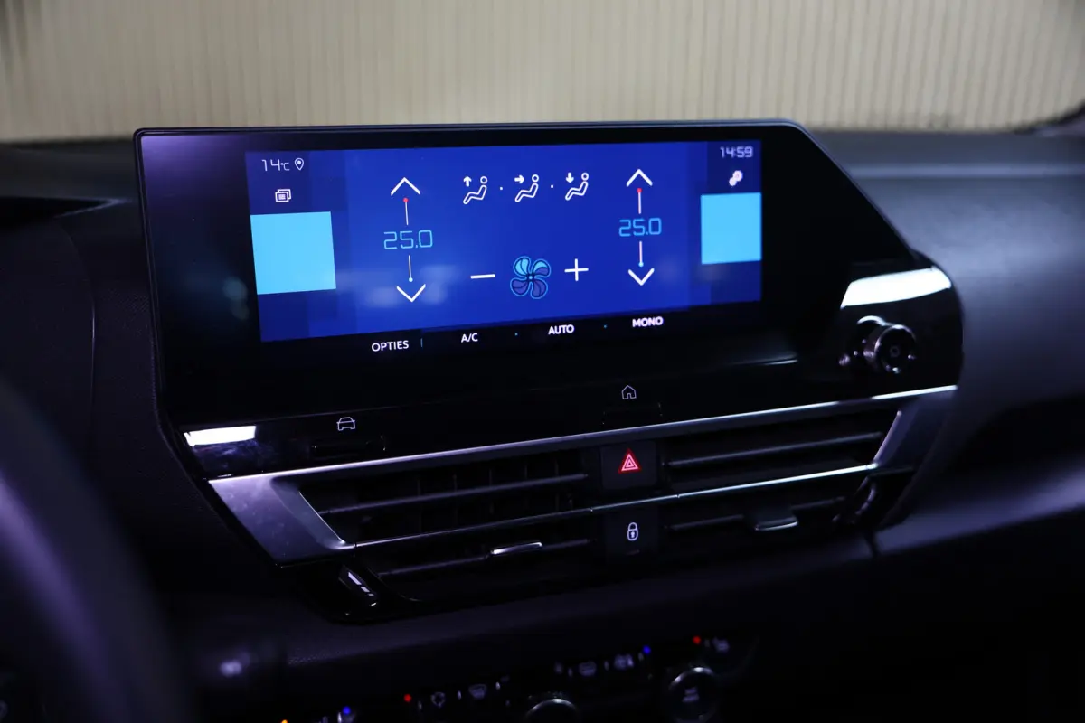 Shine 50 kWh CARPLAY CLIMA CAMERA NAVI VIRTUAL CRUISE LANE STOELVW '21