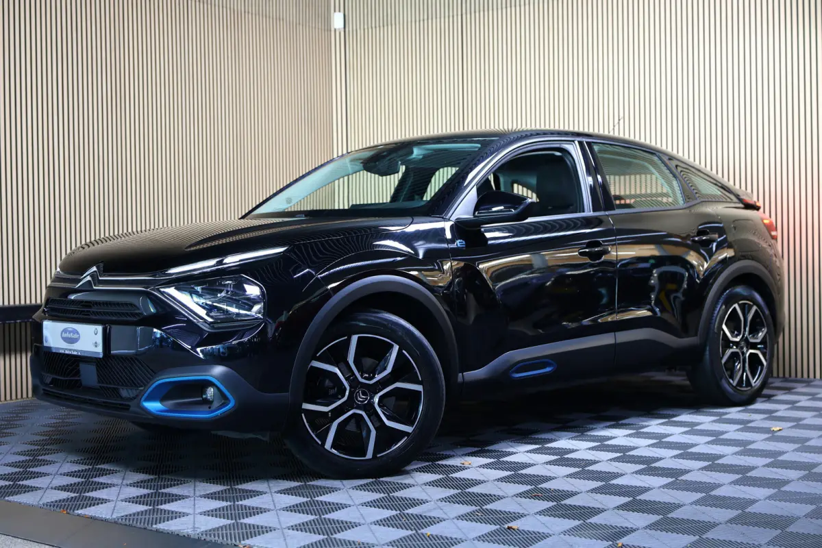 Shine 50 kWh CARPLAY CLIMA CAMERA NAVI VIRTUAL CRUISE LANE STOELVW '21